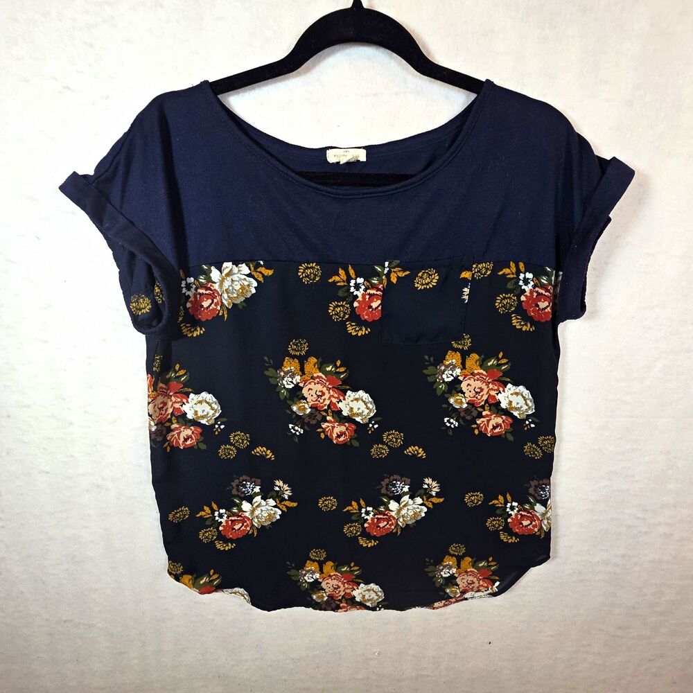 Mason & Belle Women's M Navy Floral Chiffon Short Sleeve Pocket Blouse. Boho